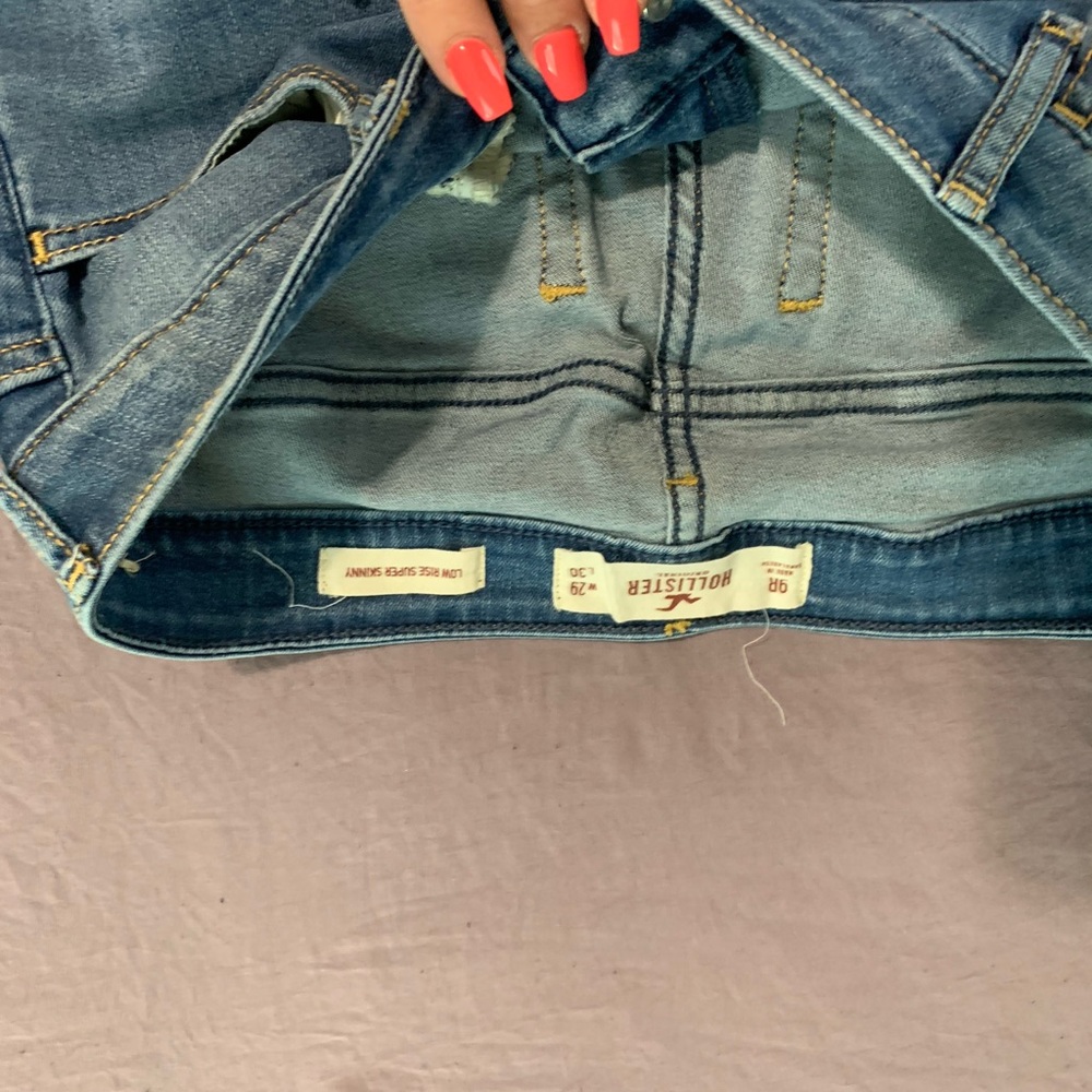 Hollister jeans